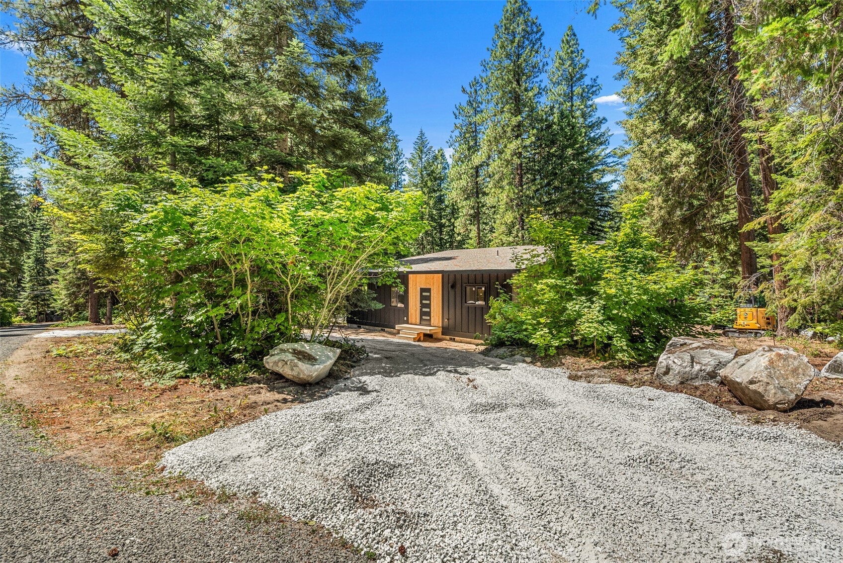 22401 Shetland Road Property Photo 24