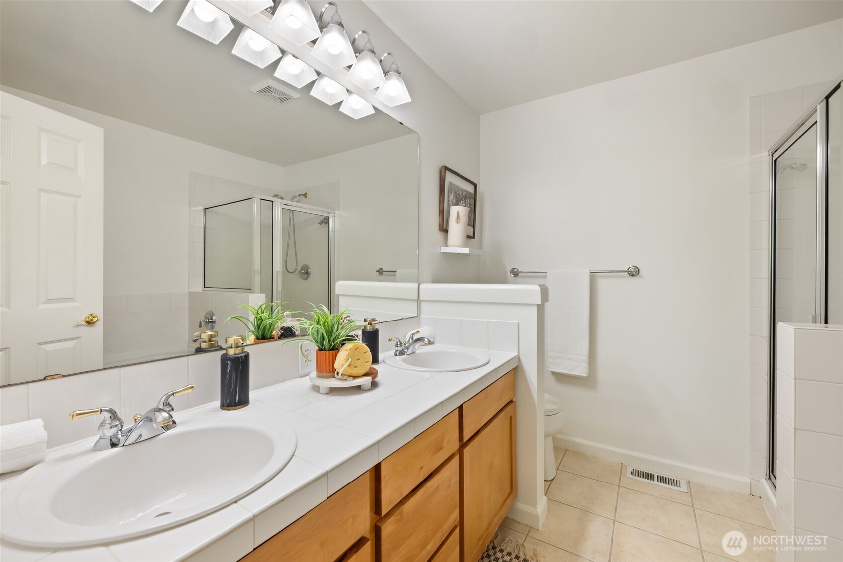 12140 Ne 24th Street 102 Property Photo 15