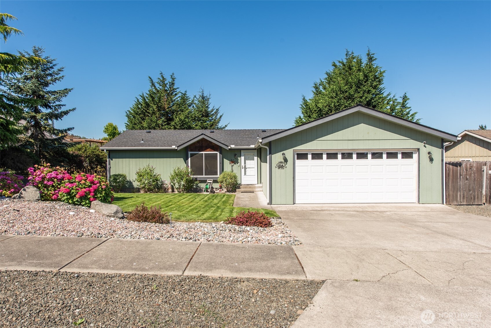 1201 Elk Loop Property Photo 1