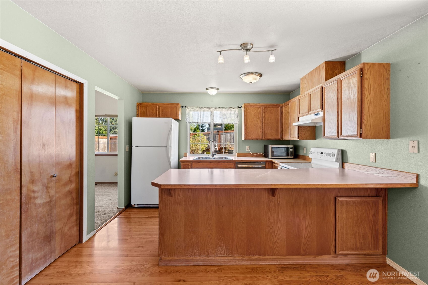 11805 122nd Avenue Ct Property Photo 7