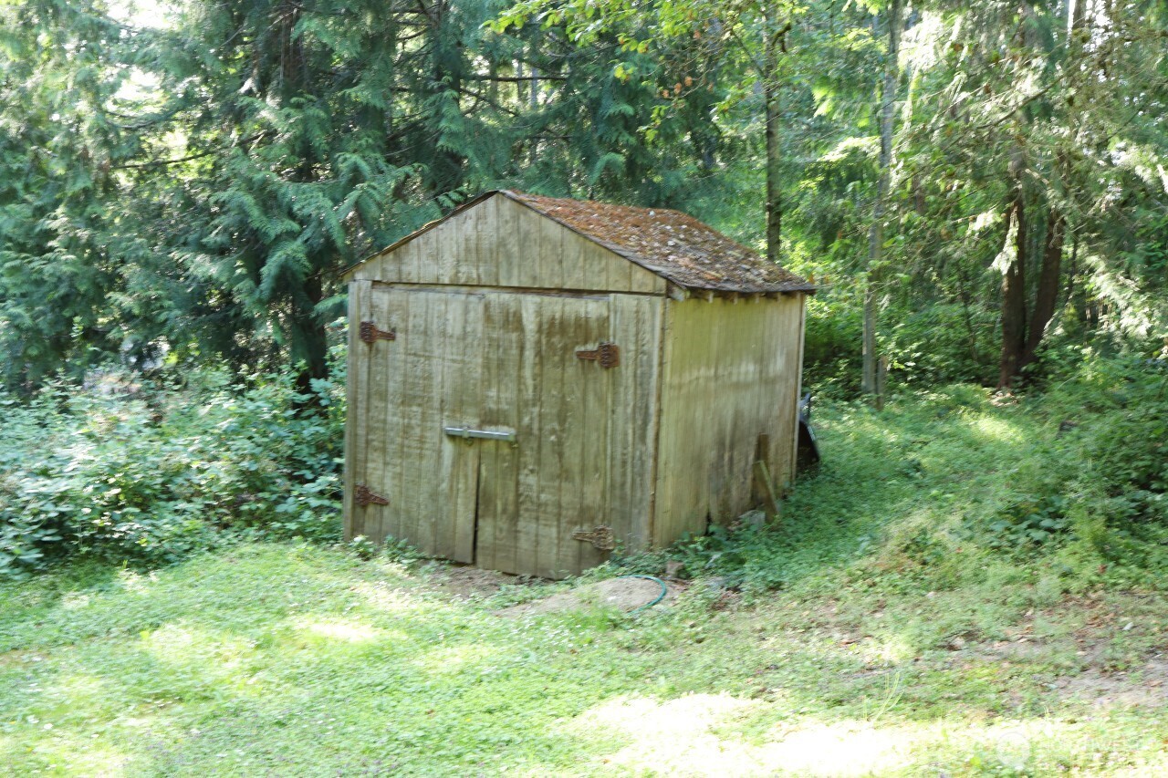 1924 Elger Bay Road Property Photo 27