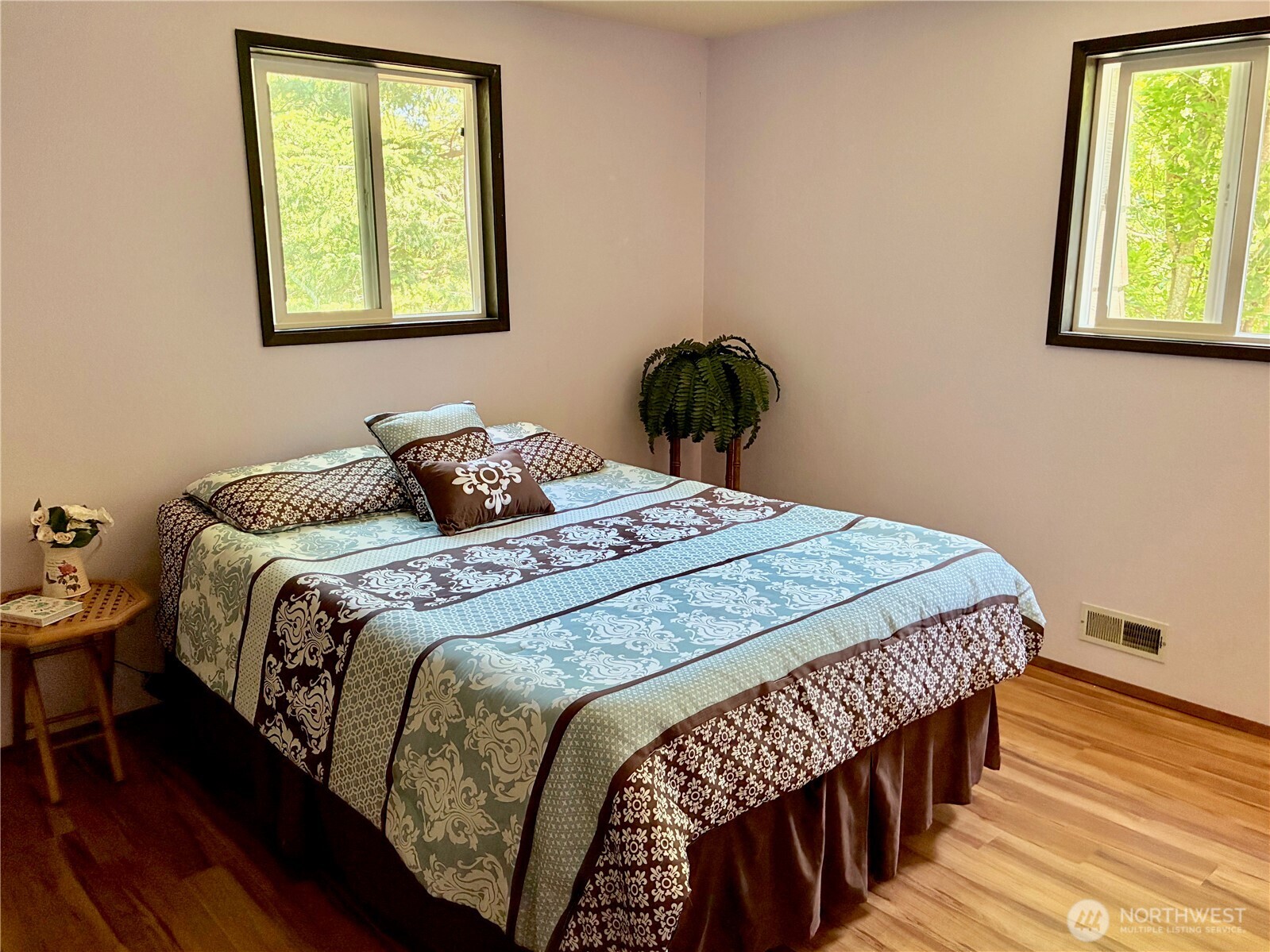 603 Shelter Bay Drive Property Photo 22