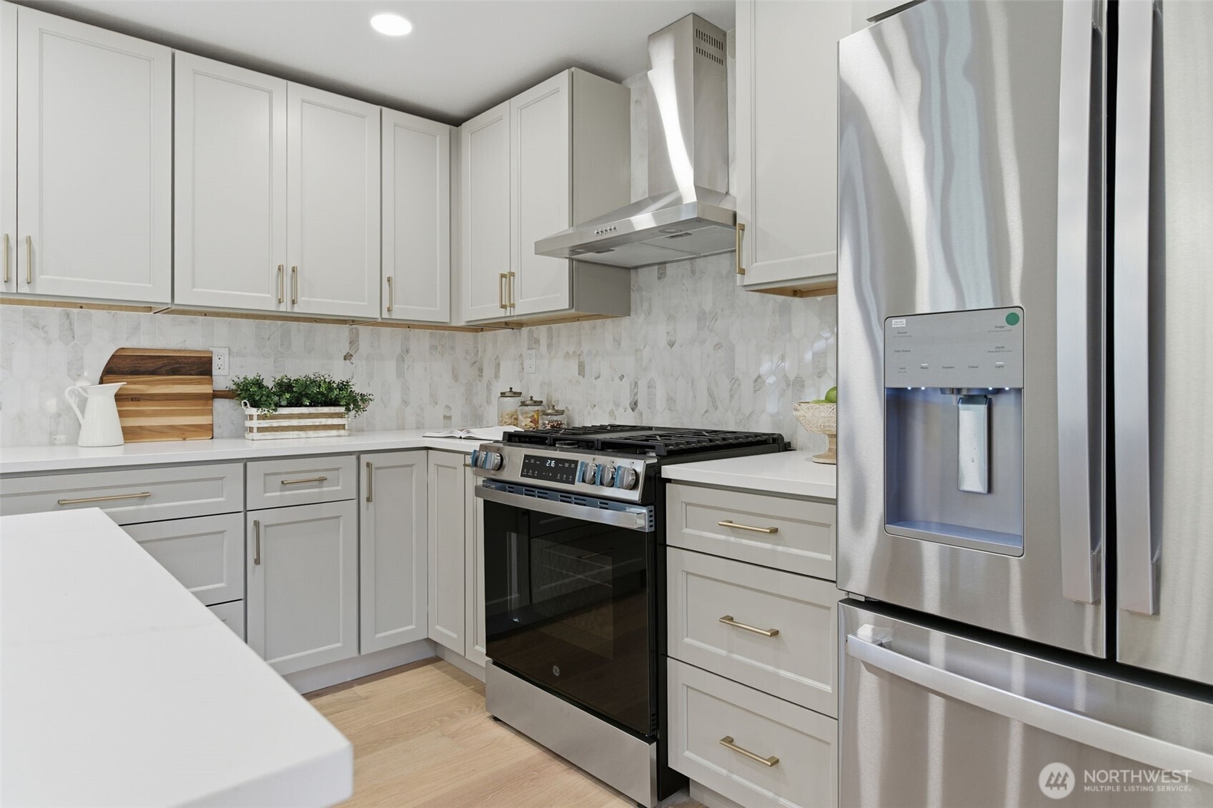 9110 122nd Place Property Photo 13
