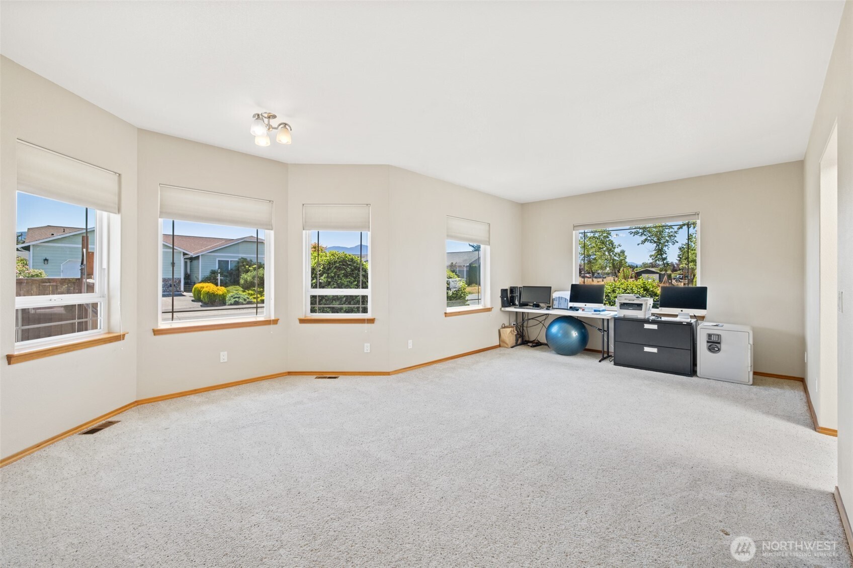 191 Choice Loop Property Photo 6