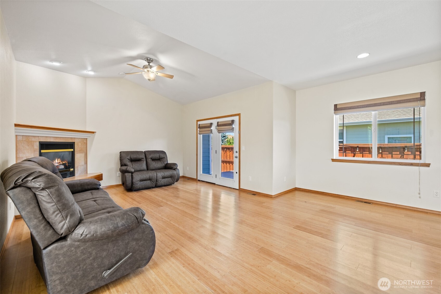 191 Choice Loop Property Photo 9