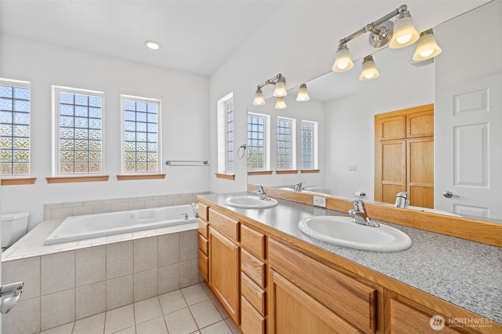 191 Choice Loop Property Photo 22