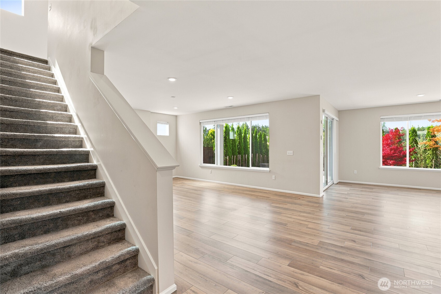 4437 Explorer Avenue Property Photo 7