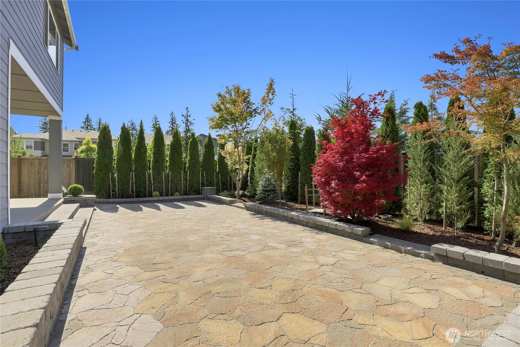 4437 Explorer Avenue Property Photo 28