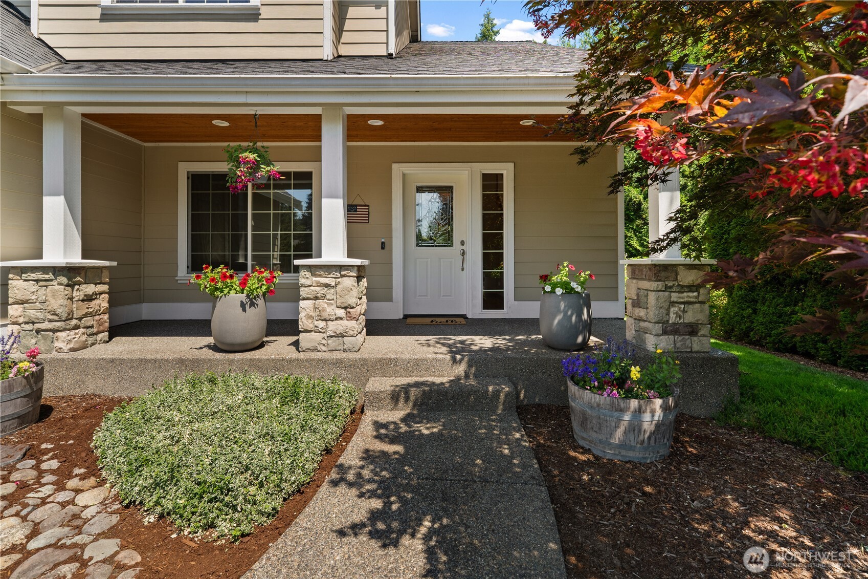 5211 292nd Street Property Photo 4