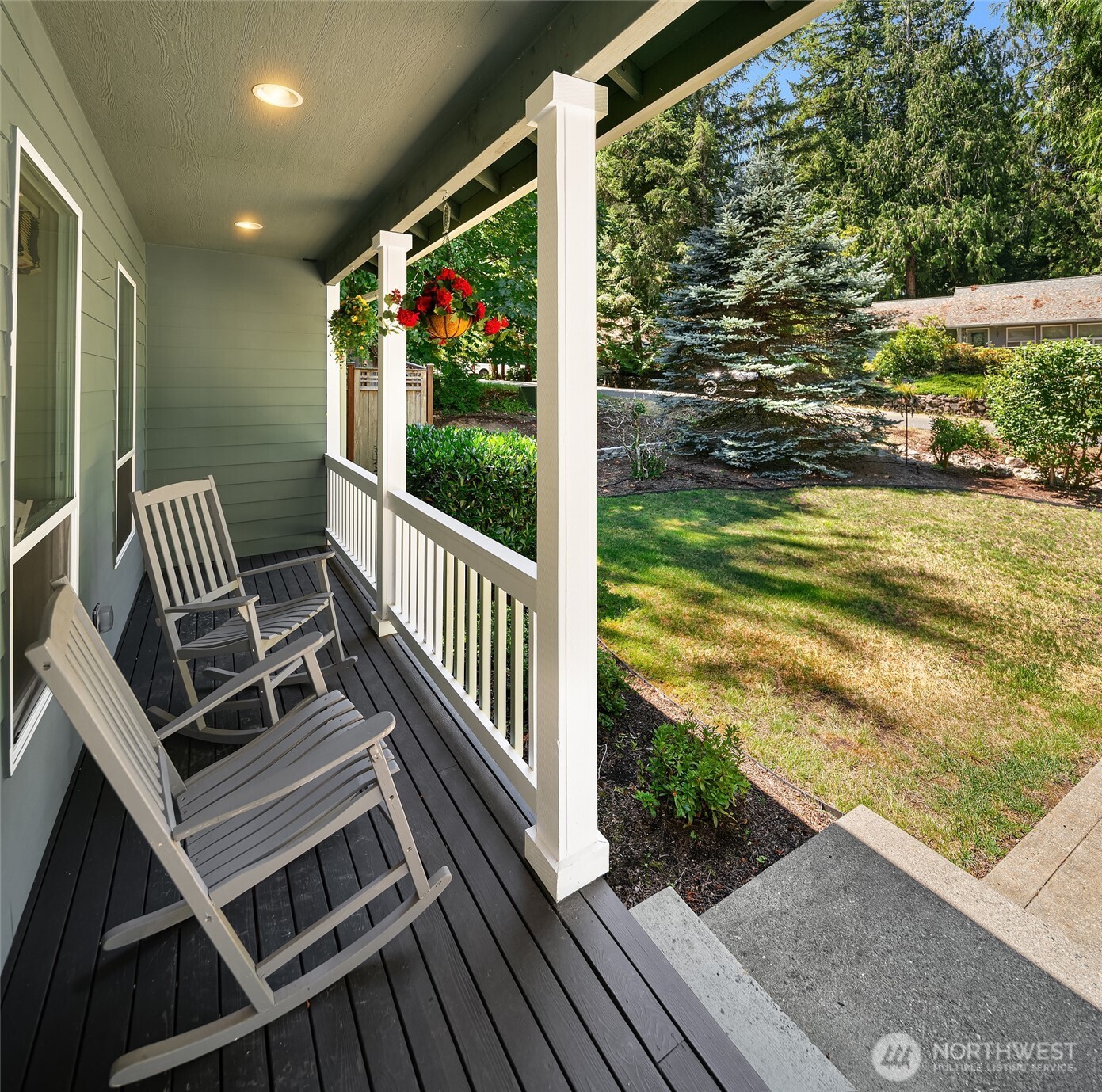 940 E Lakeshore Drive Property Photo 13