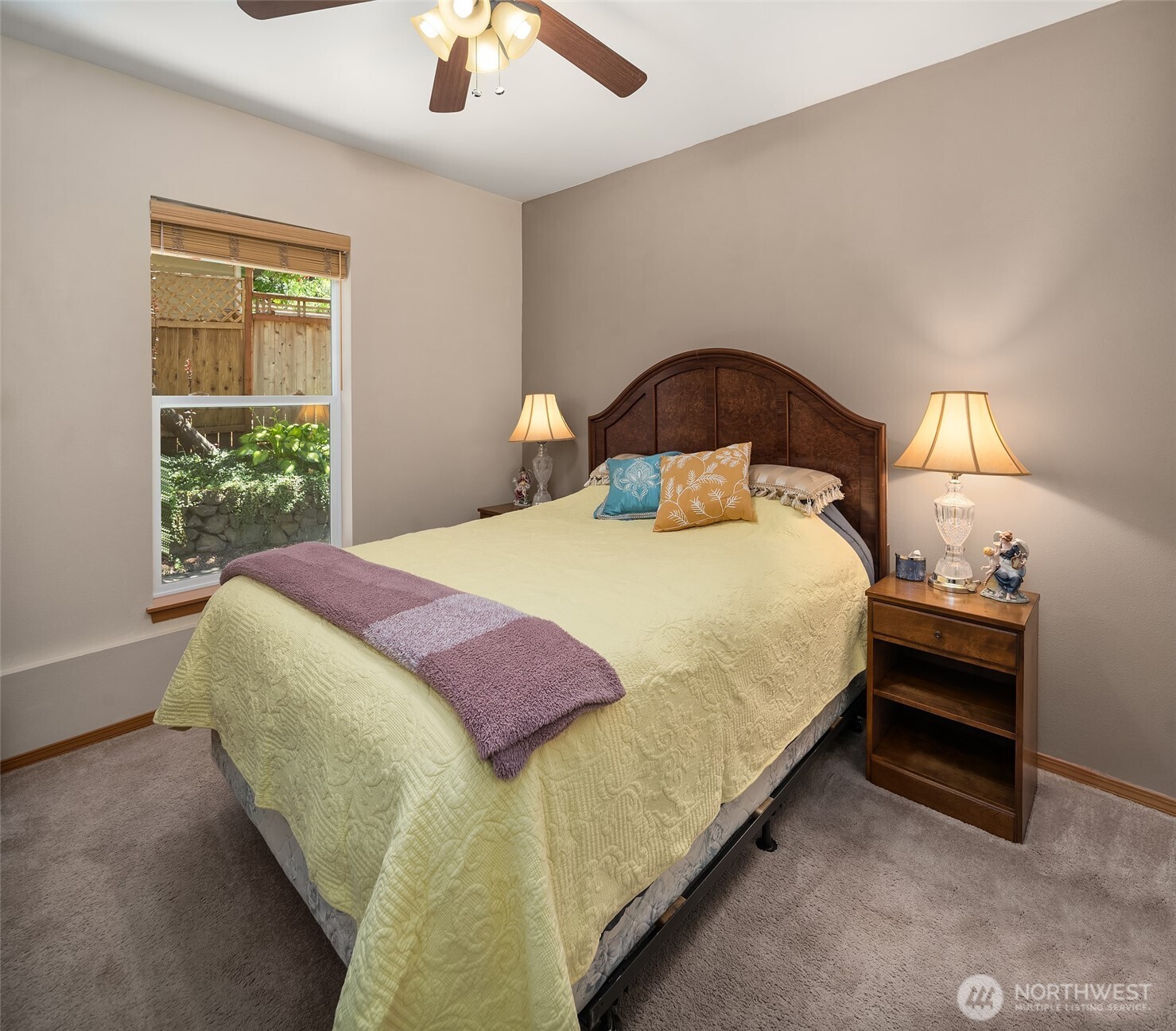 940 E Lakeshore Drive Property Photo 26