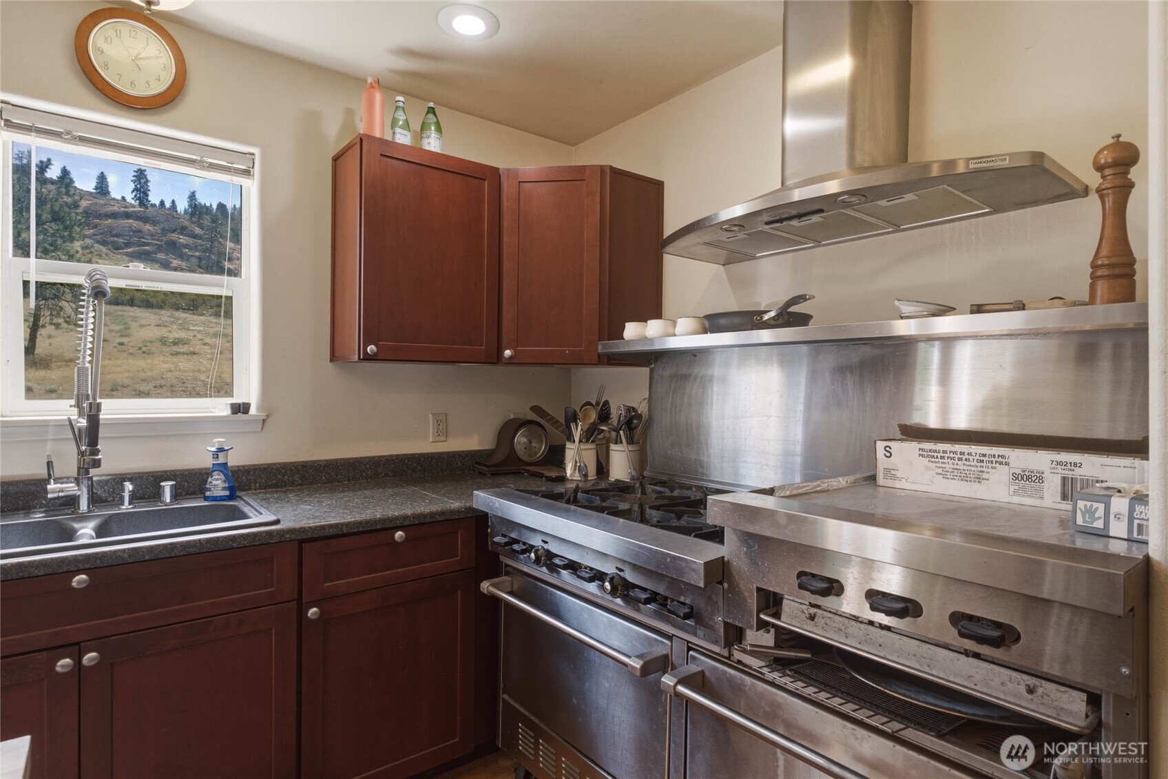 44 Crumbacher Road Property Photo 9
