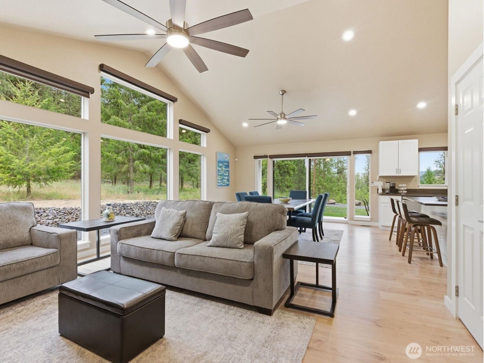 34947 Sharptail Lane Property Photo 13