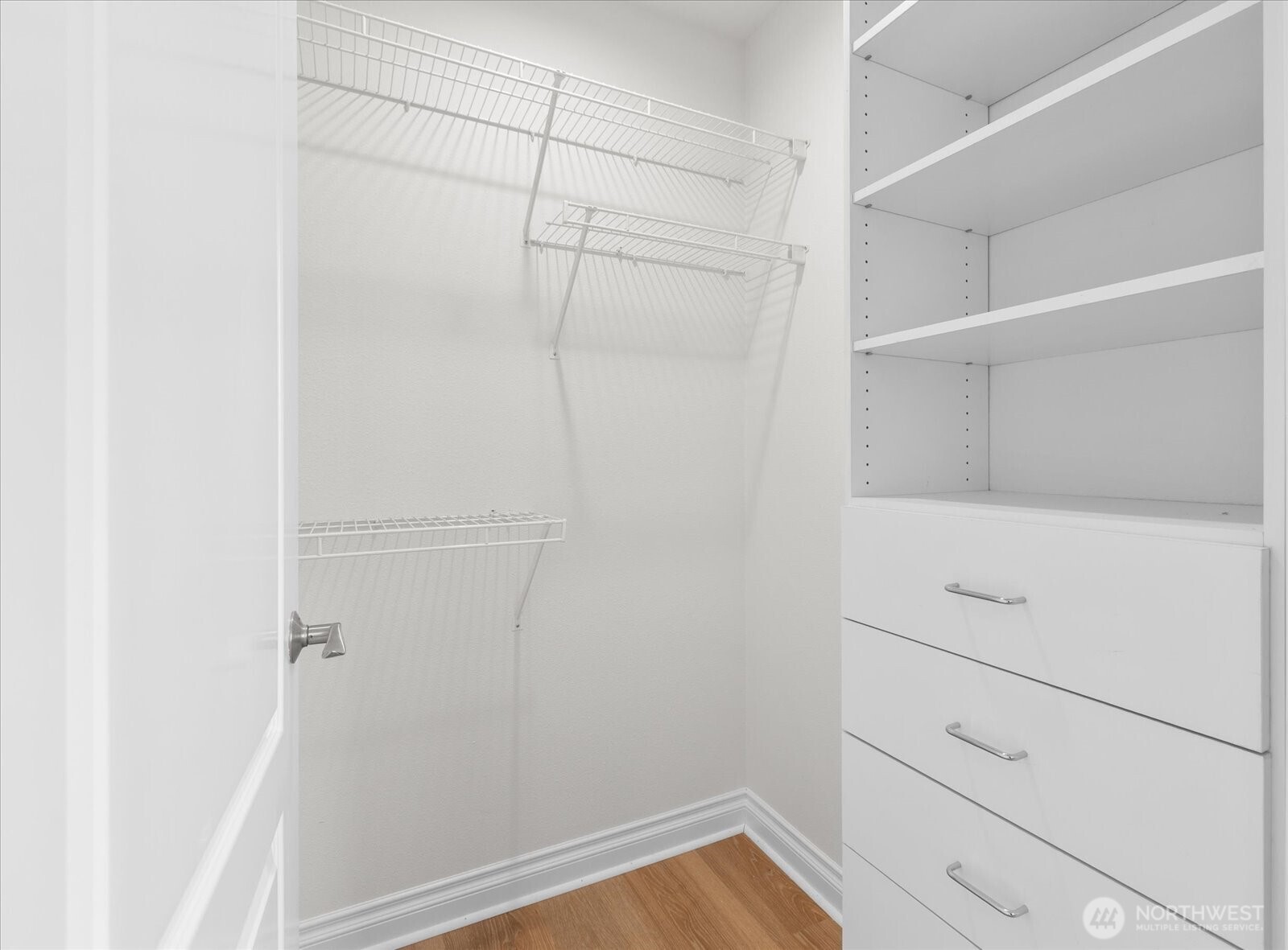717 E Denny Way 3a Property Photo 16