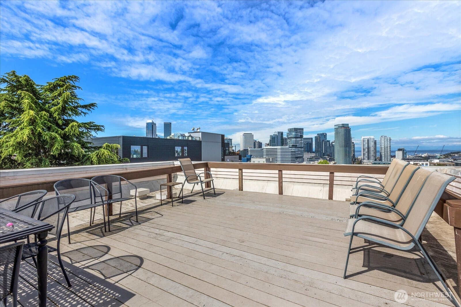 717 E Denny Way 3a Property Photo 26
