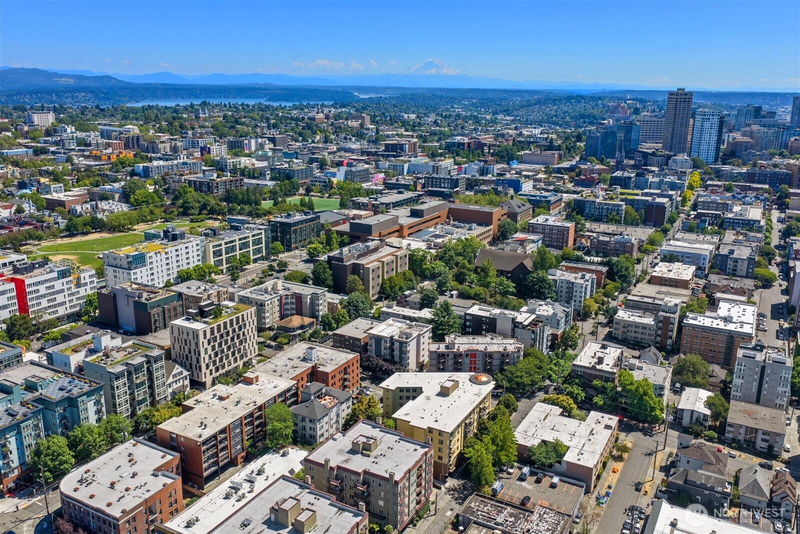 717 E Denny Way 3a Property Photo 35