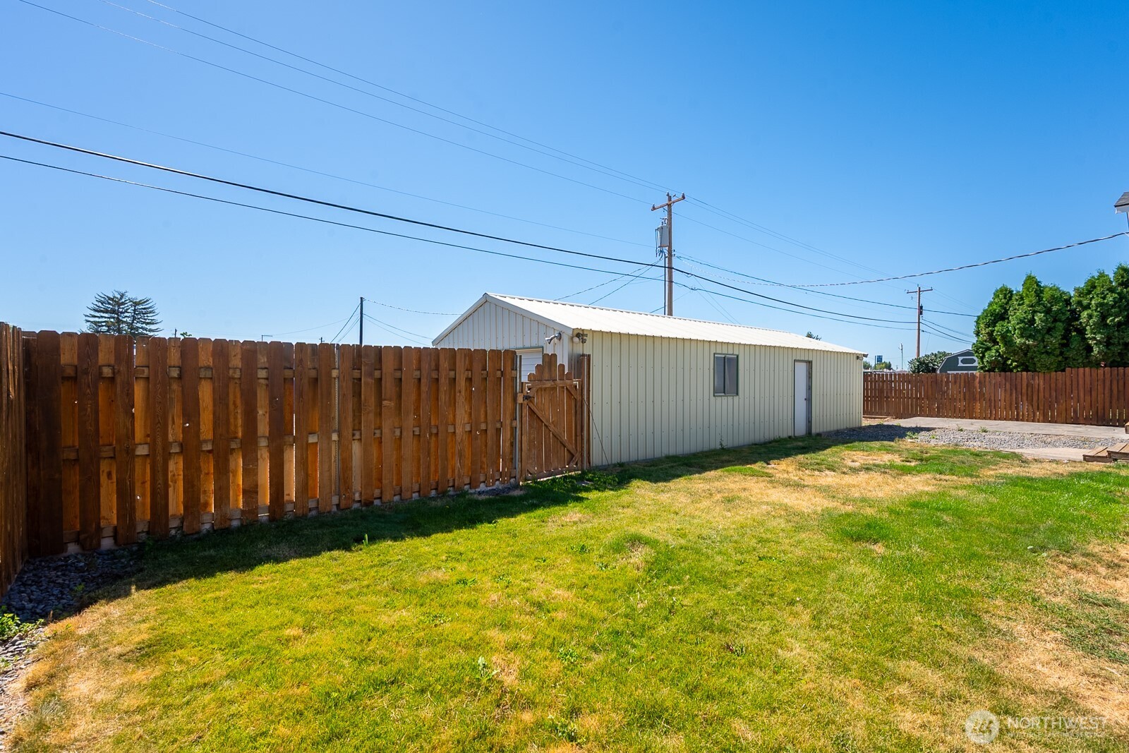 1608 C St. Property Photo 7