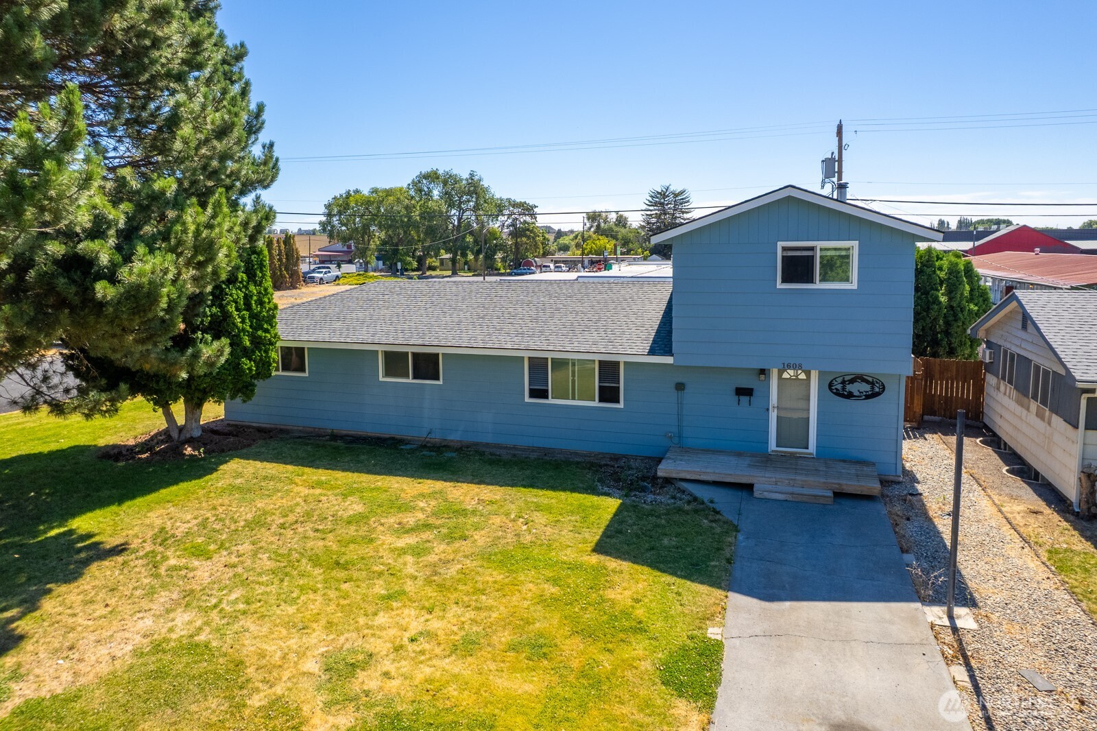 1608 C St. Property Photo 13