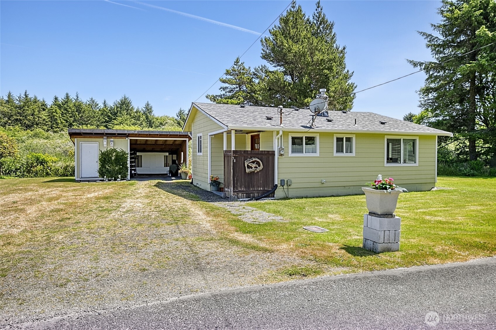 58 Oyehut Road Property Photo 2