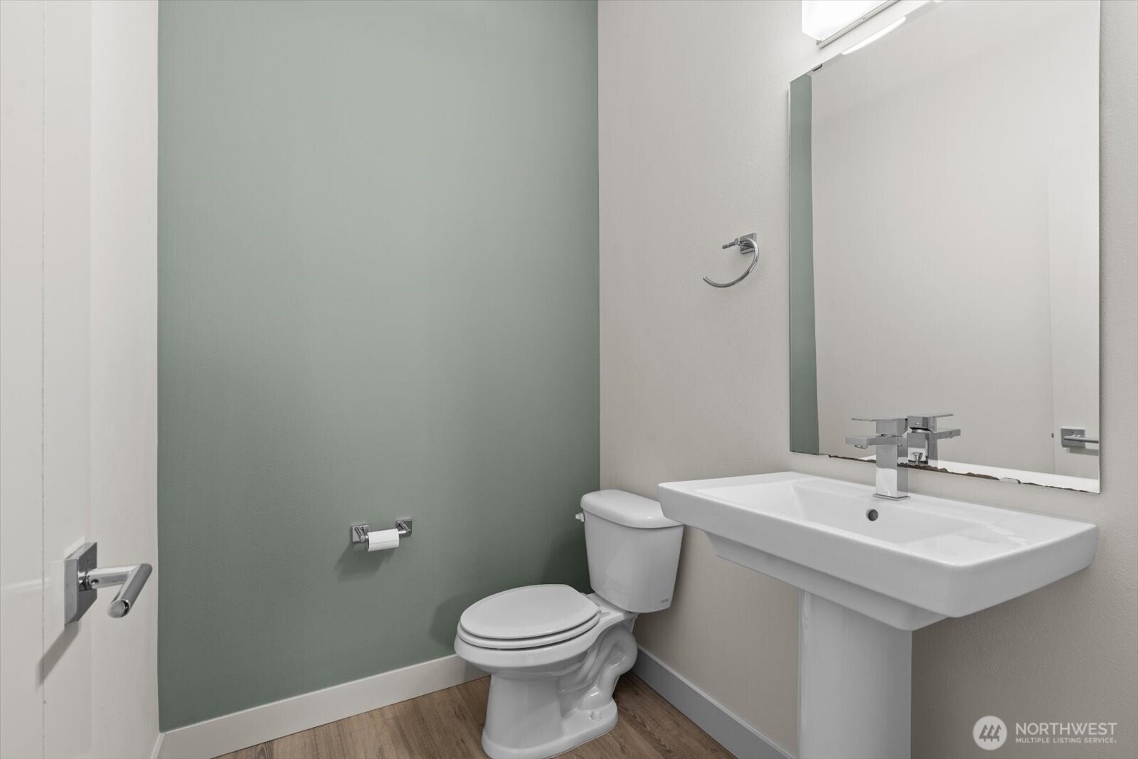 17905 35th Avenue B4 Property Photo 21