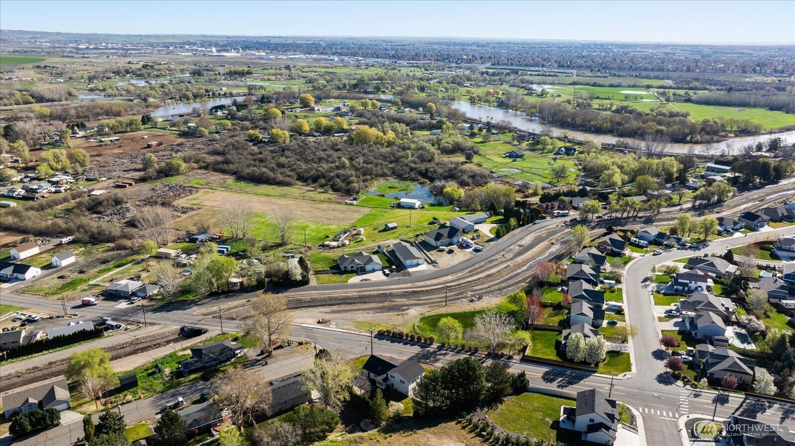 3820 Bing Street Property Photo 4