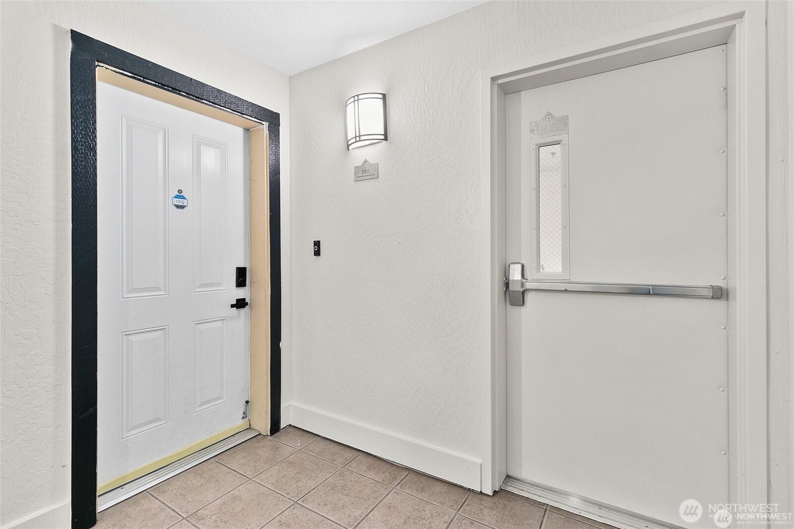 2424 S 41st Street B565 Property Photo 17