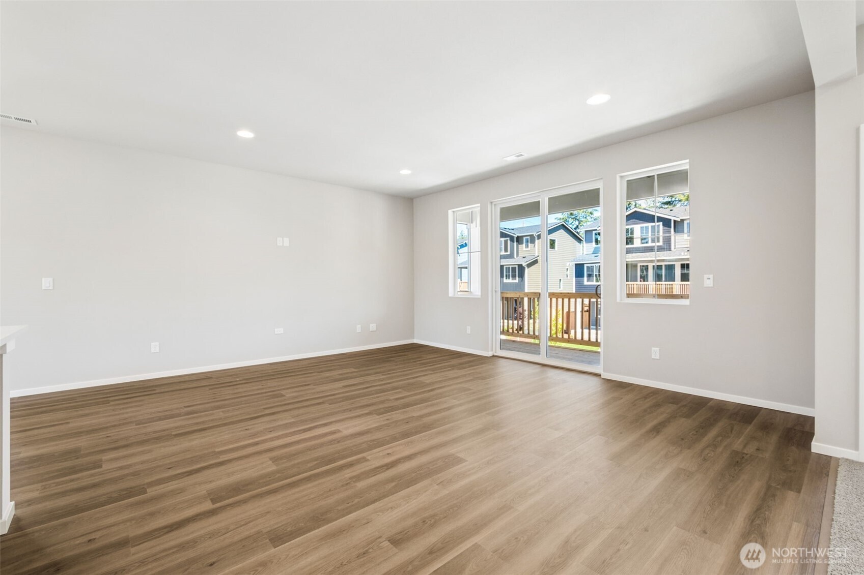 18531 Se 271st Court Property Photo 6