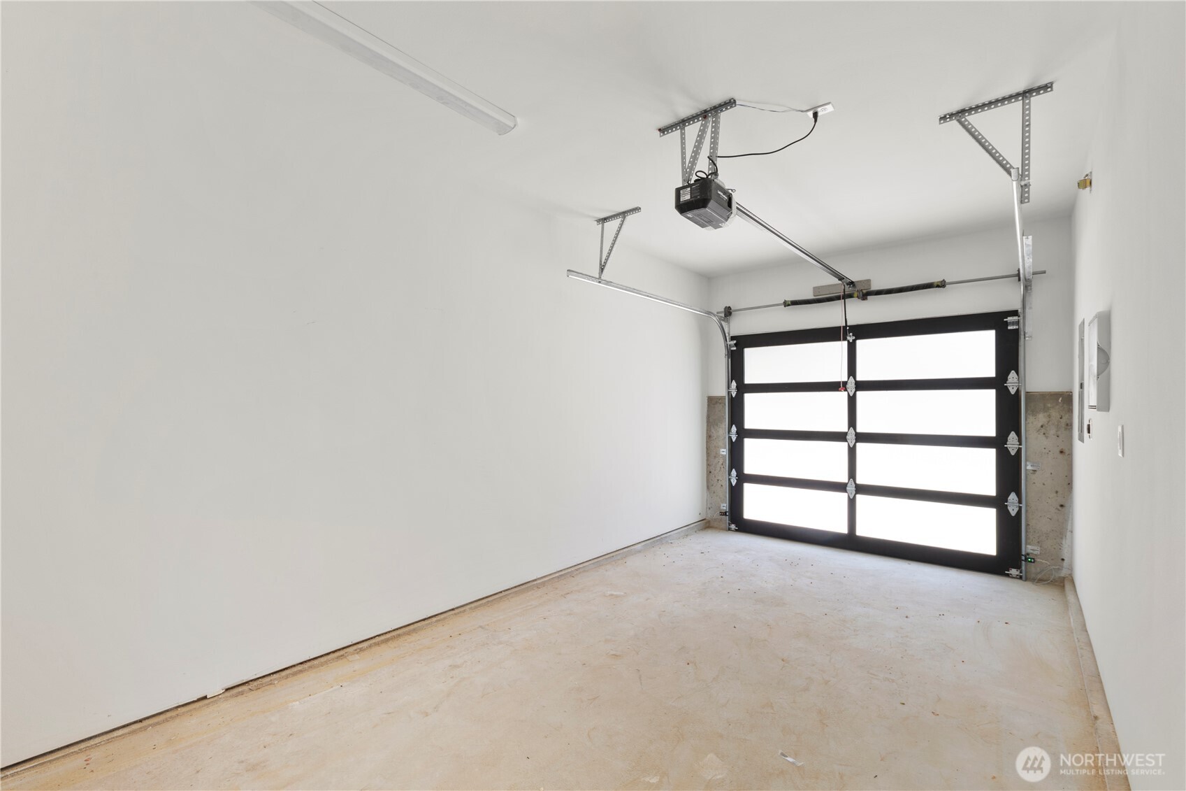 514 N 92nd Street Property Photo 34