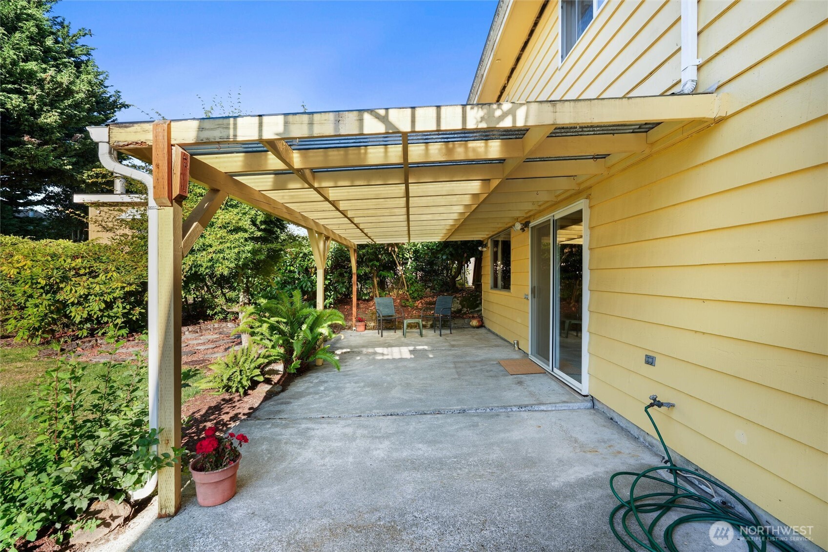 741 Hemlock Street Property Photo 31