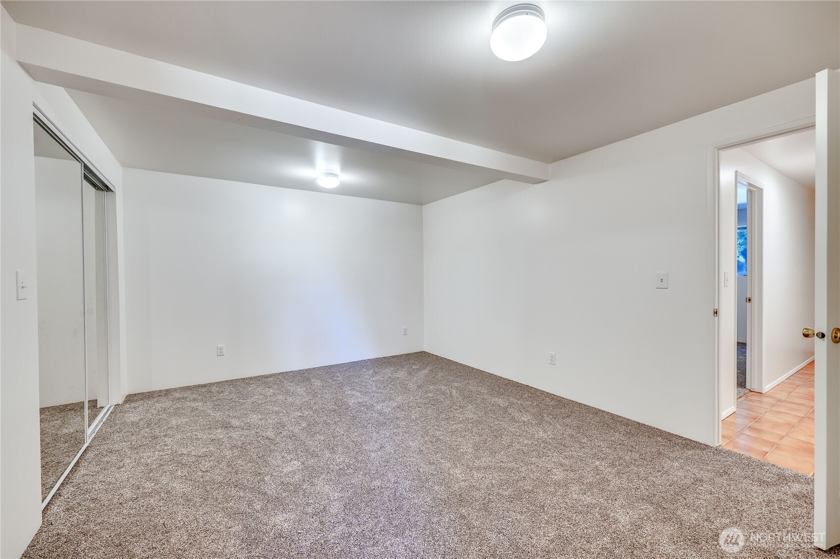 2801 West Valley Road Property Photo 31
