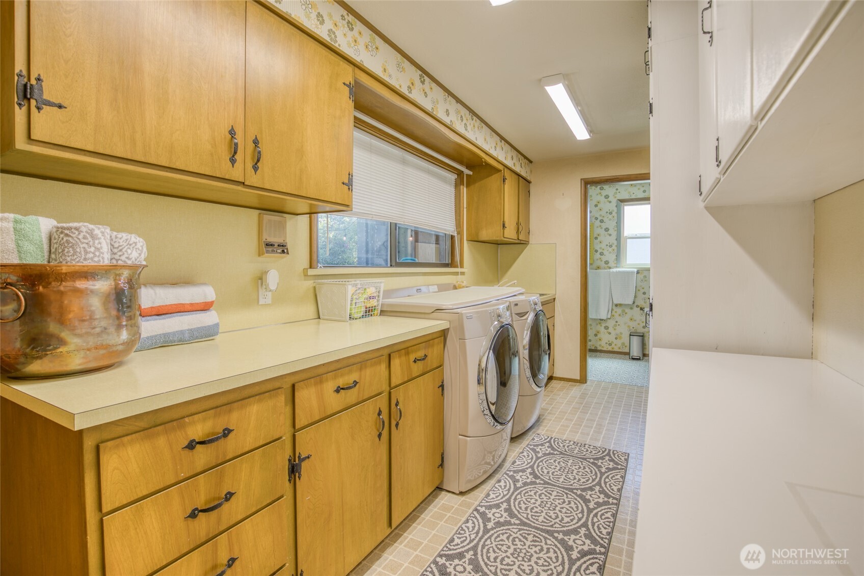 6 4th Street Property Photo 25