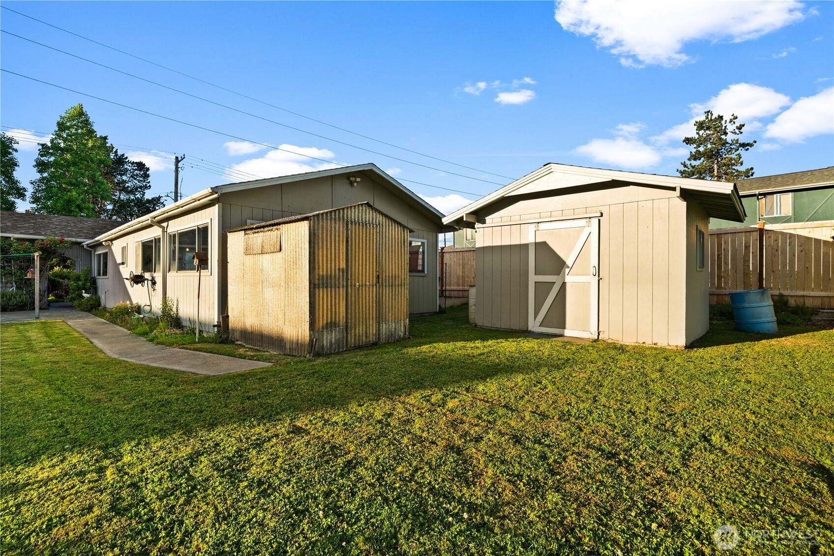 5528 23rd Street Property Photo 28