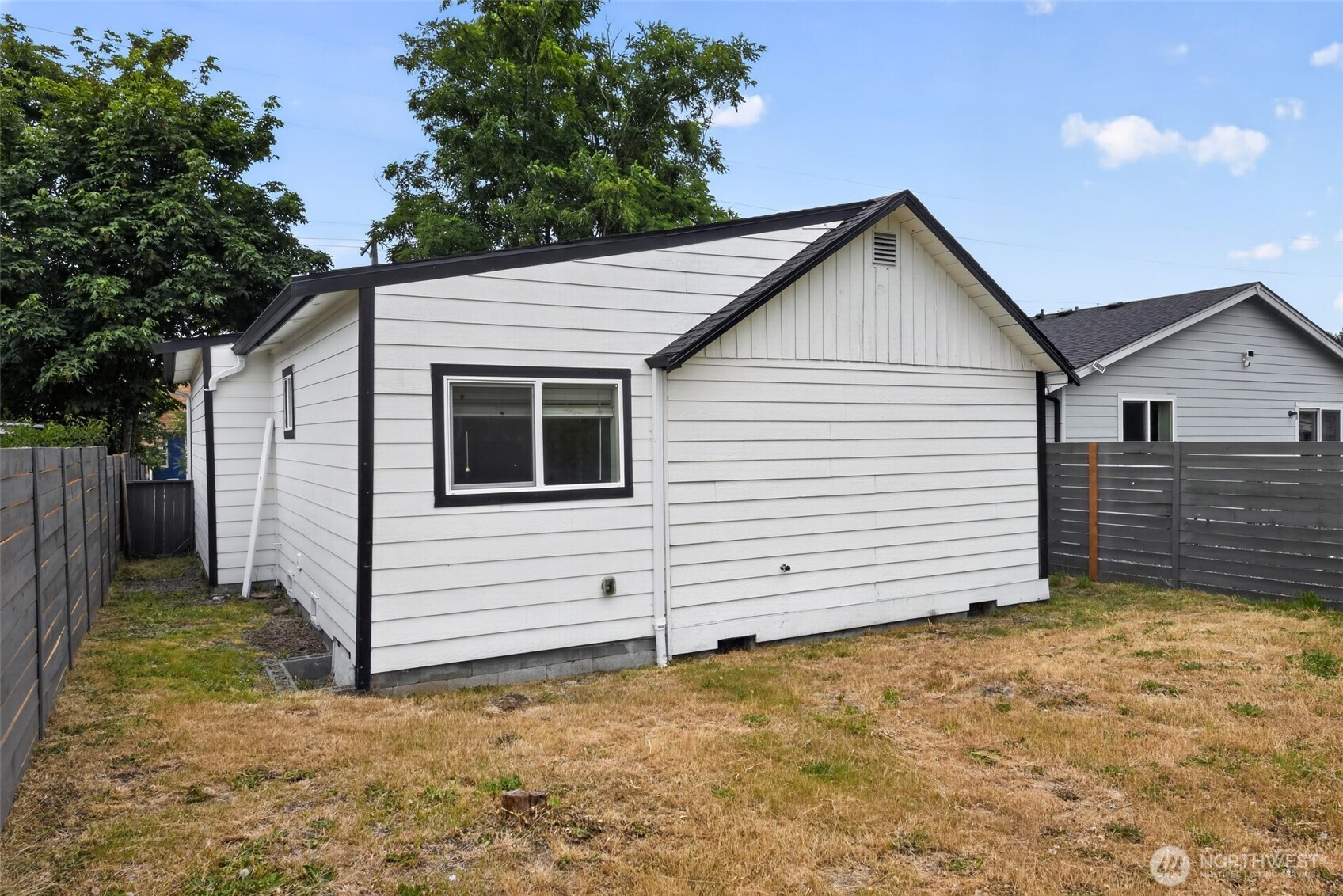 512 133rd Street Property Photo 24