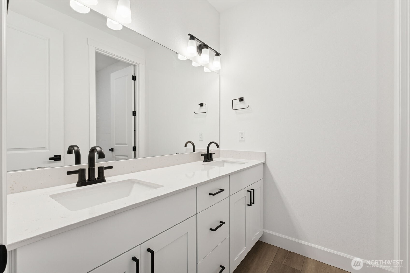 14554 203rd Avenue 840 Property Photo 10