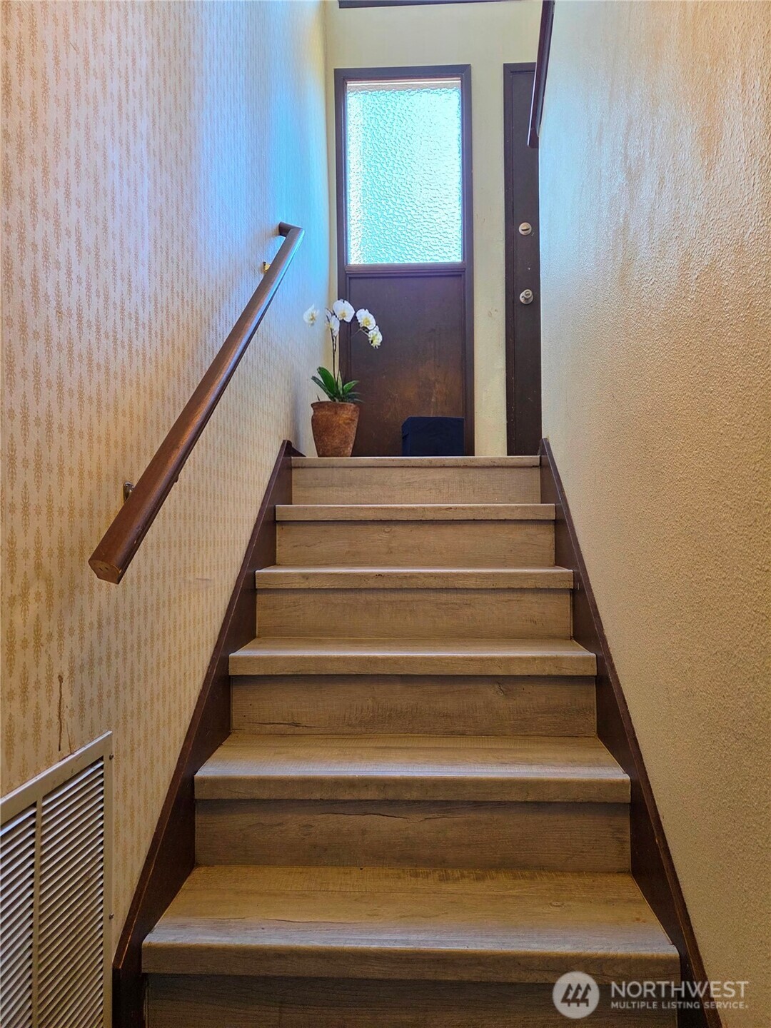 19119 130th Avenue Property Photo 5
