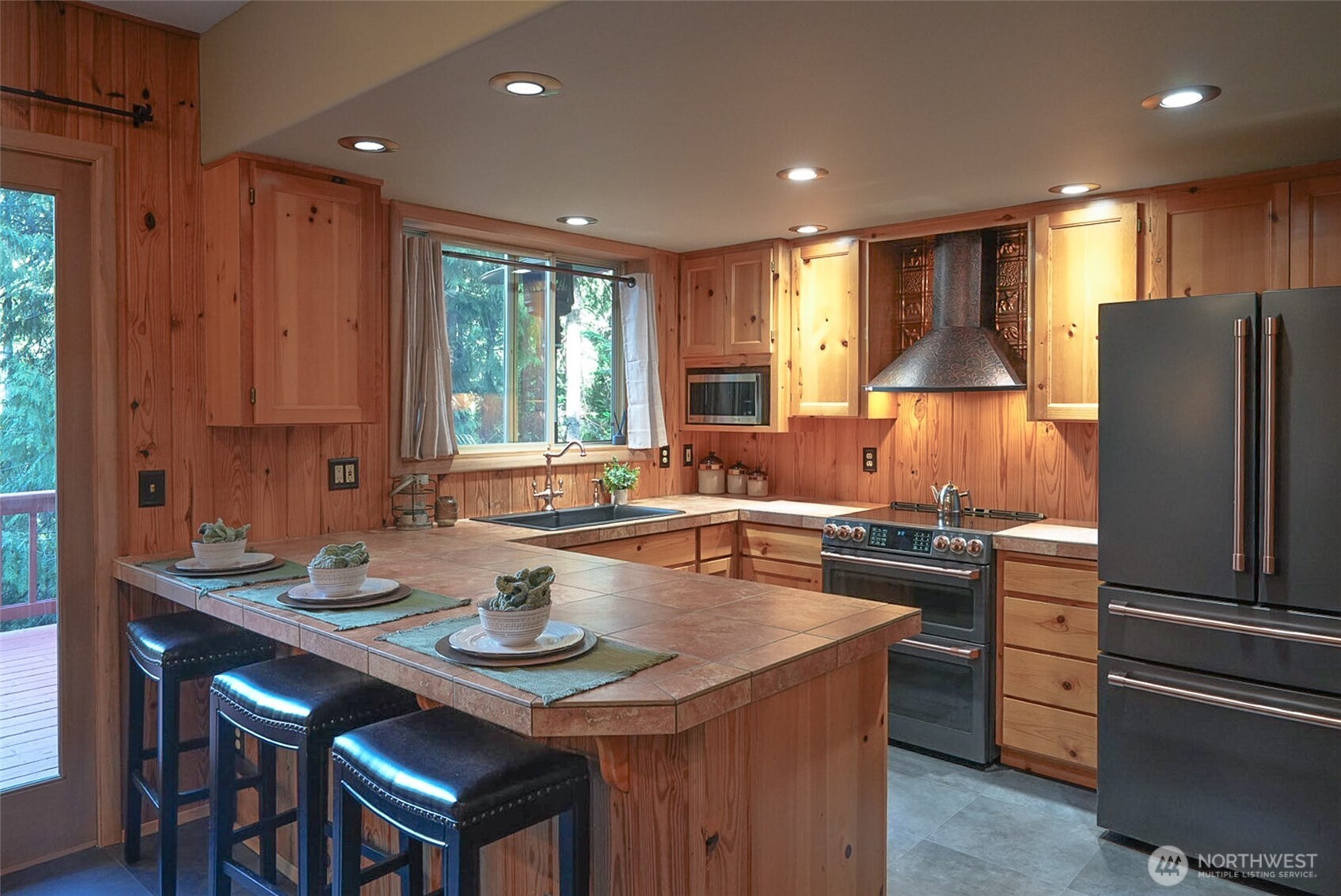 100 Alpine Lane Property Photo 16