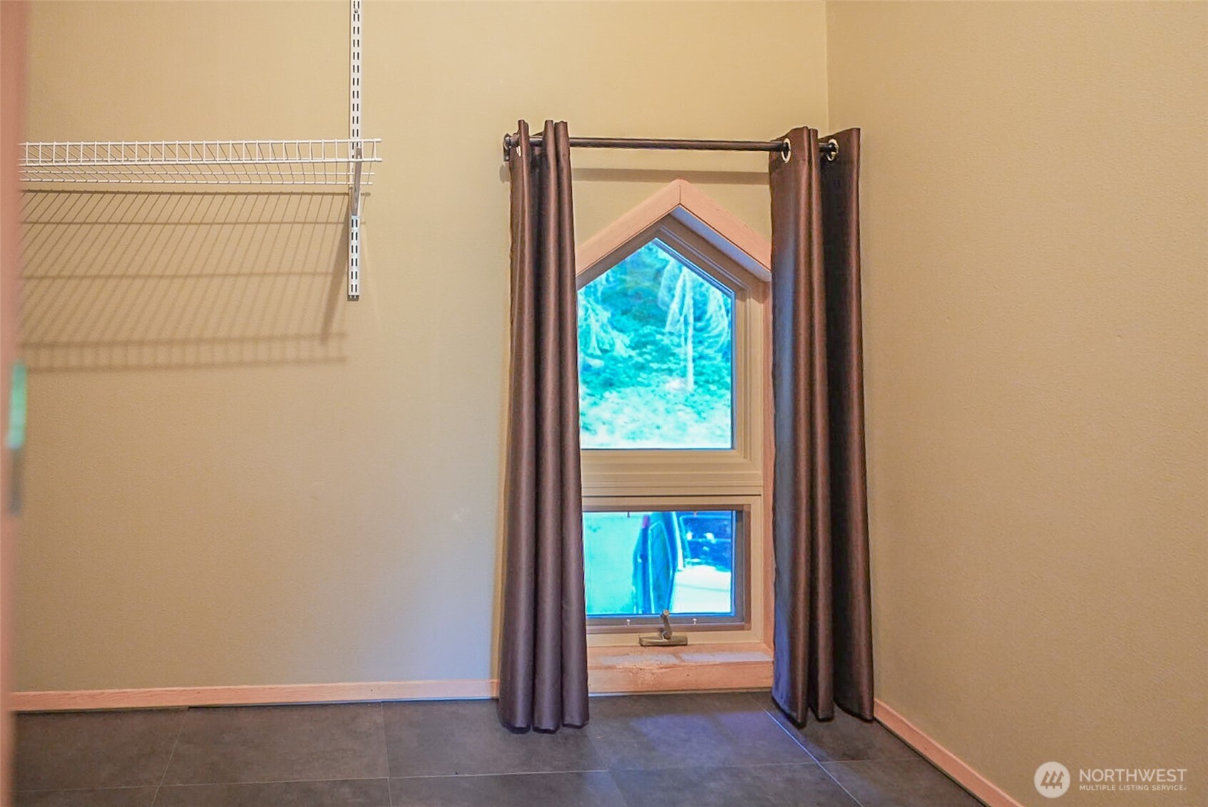 100 Alpine Lane Property Photo 22