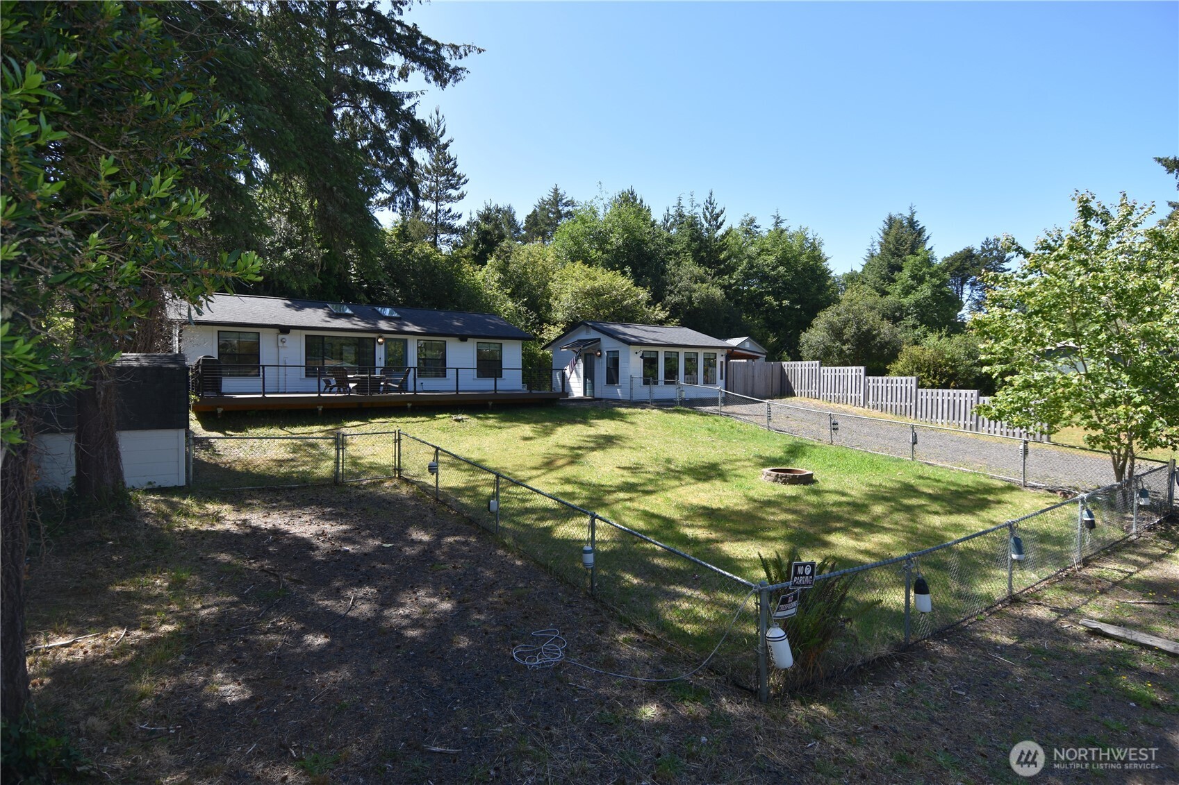 27813 L Place Property Photo 2