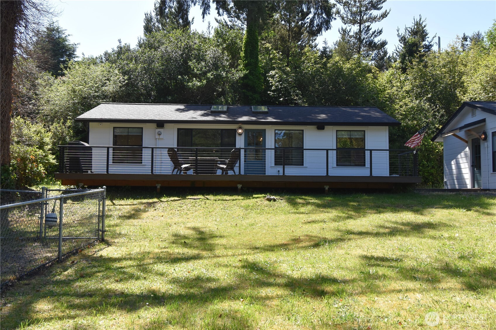 27813 L Place Property Photo 3