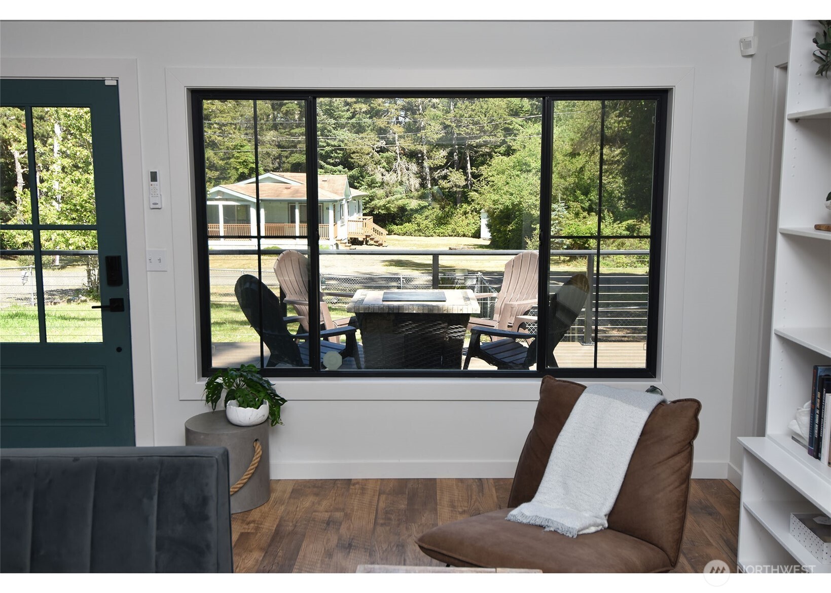 27813 L Place Property Photo 11