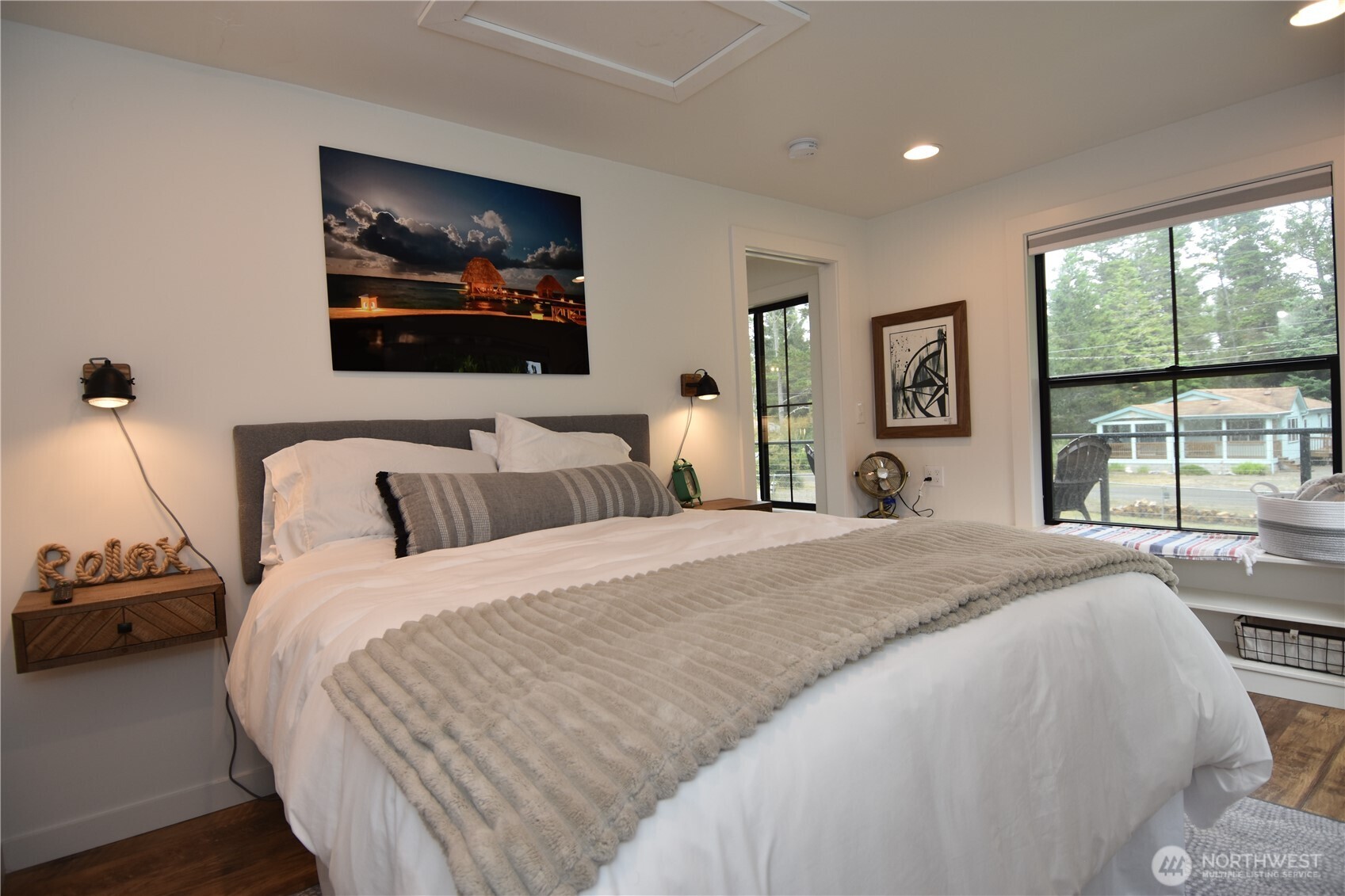 27813 L Place Property Photo 15