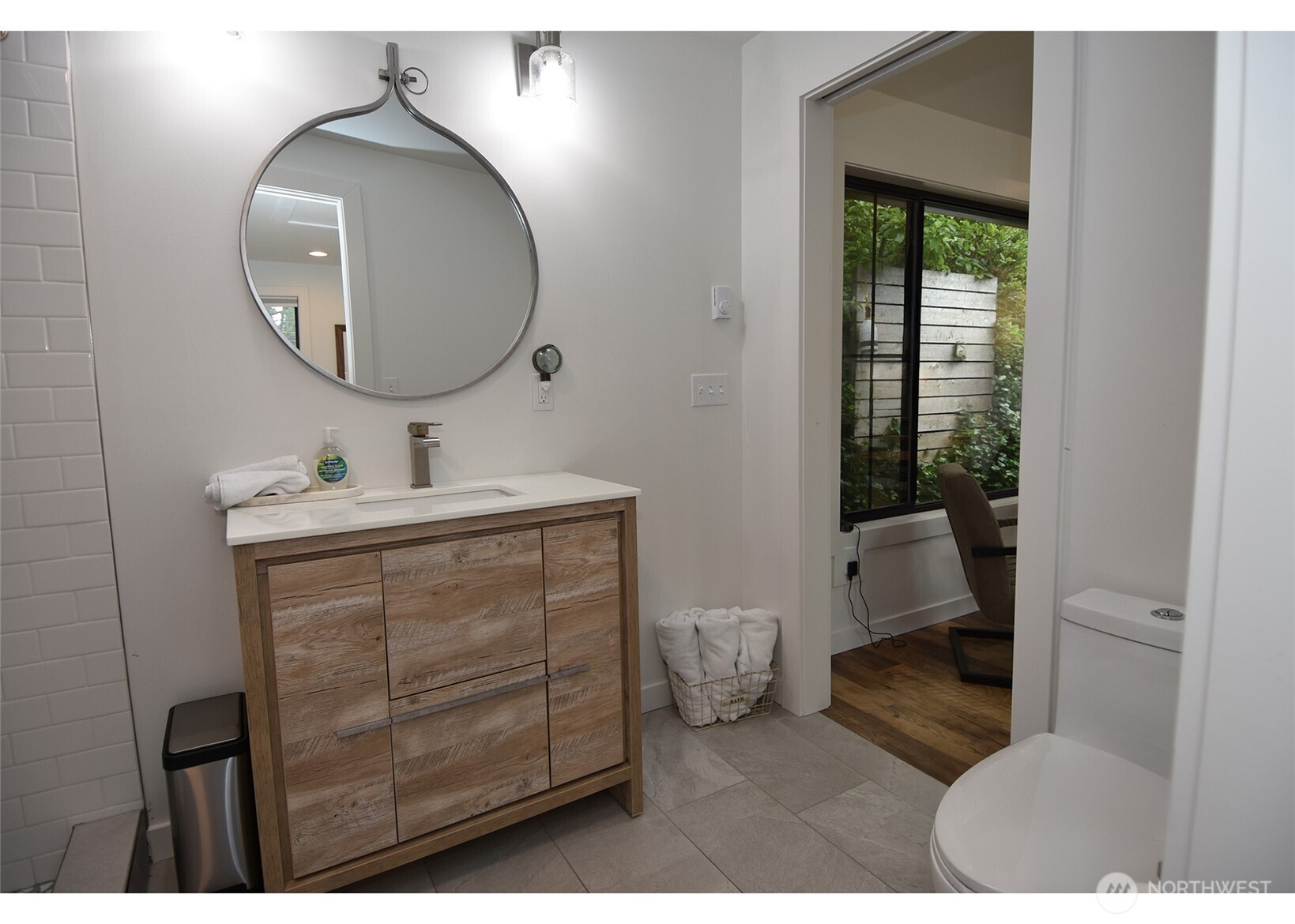 27813 L Place Property Photo 19