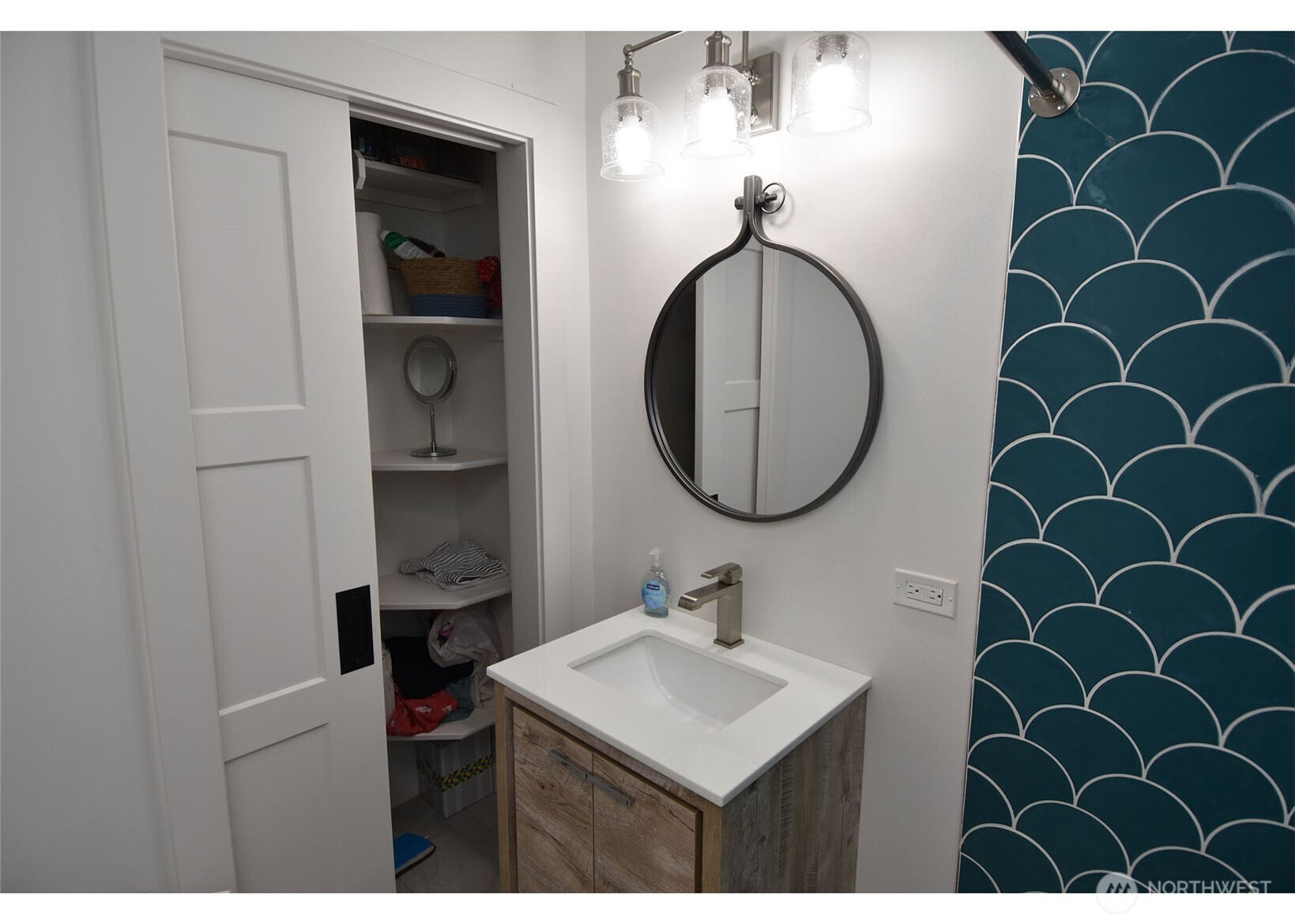 27813 L Place Property Photo 24