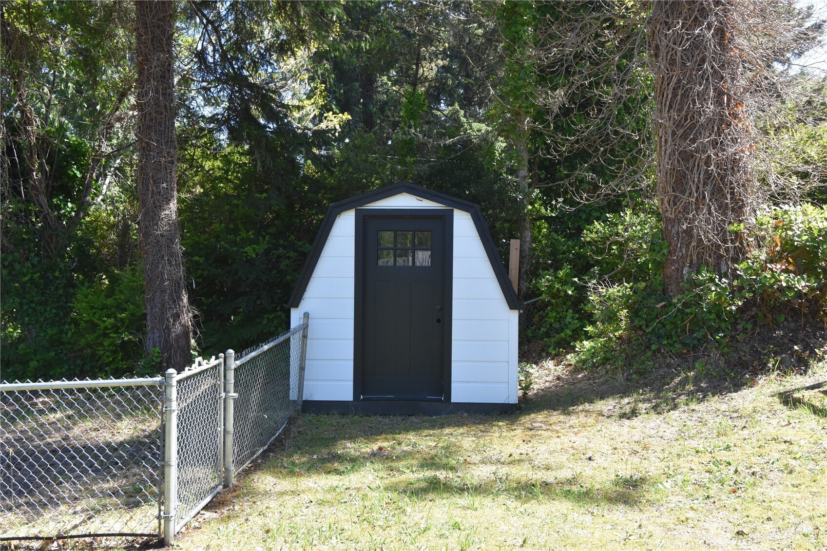 27813 L Place Property Photo 29