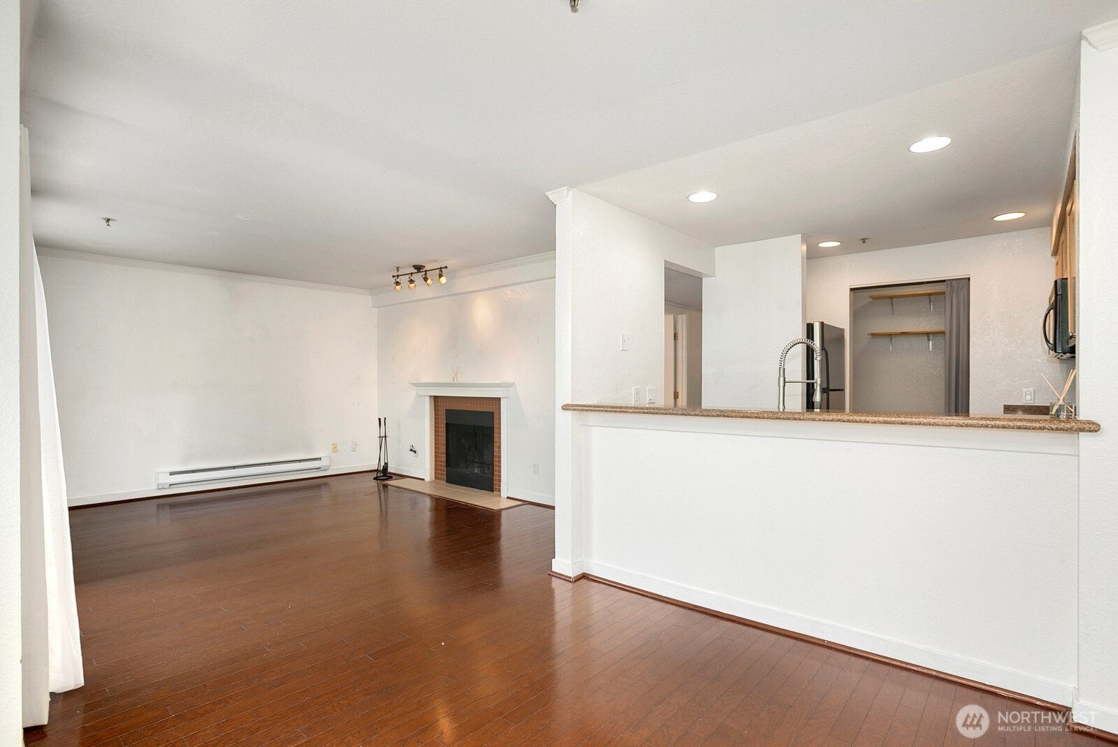 1311 12th Avenue B203 Property Photo 8