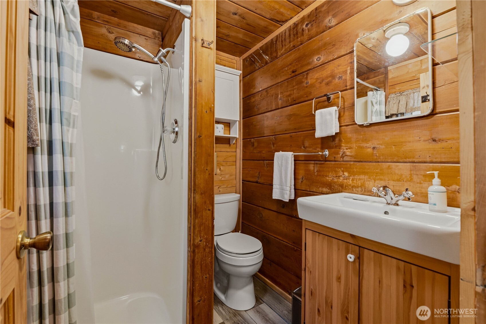 17800 N Shore Dr. Property Photo 22