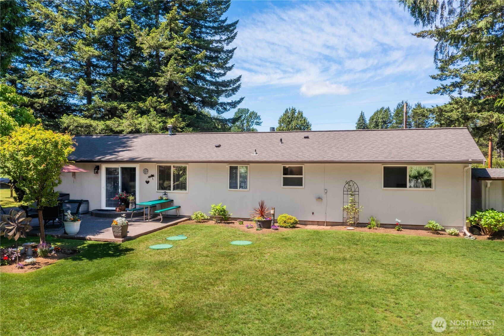 7380 Woodland Road Property Photo 6