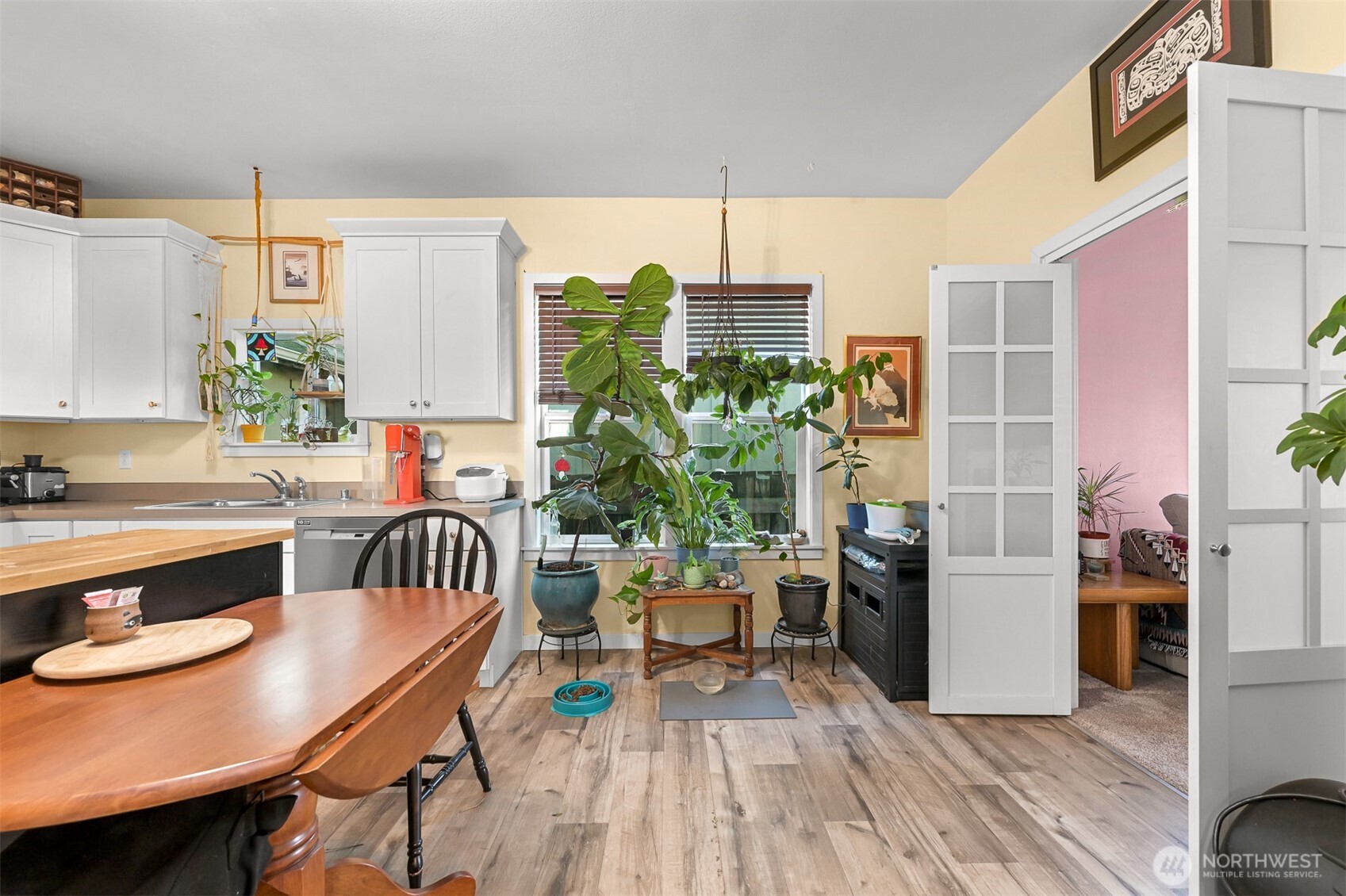 2138 Woburn Street Property Photo 8