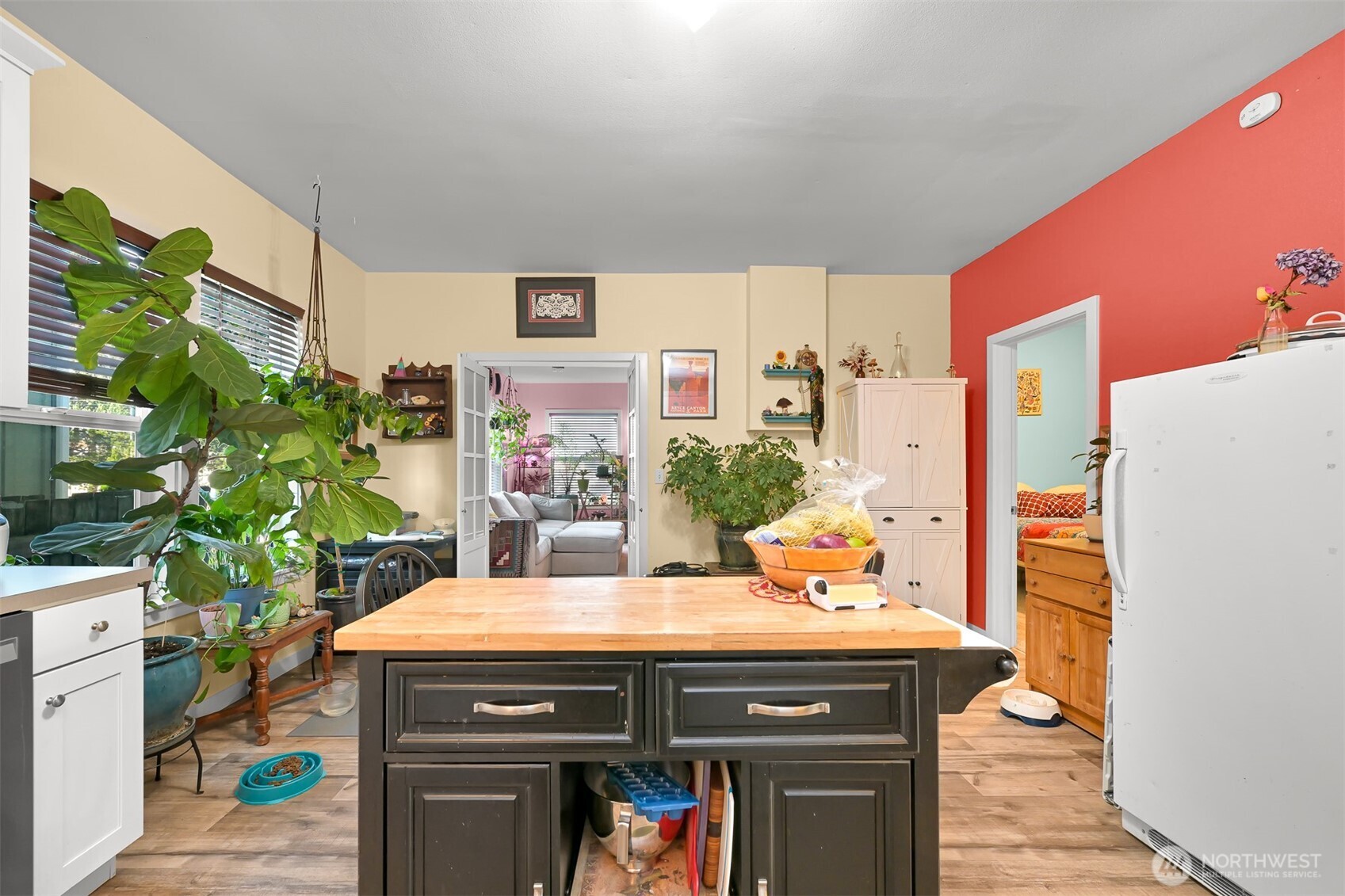 2138 Woburn Street Property Photo 10