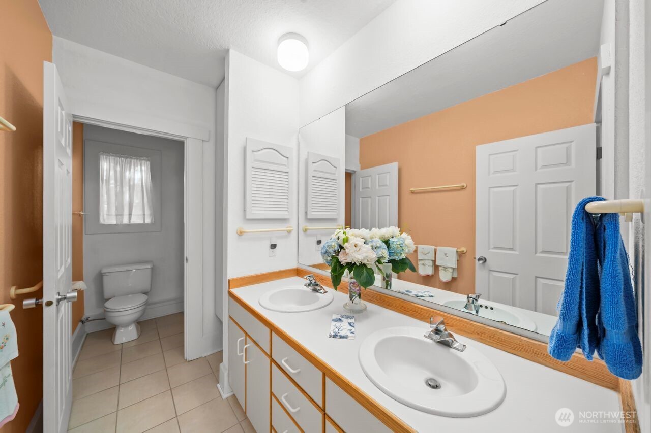 816 Percival Street Property Photo 28